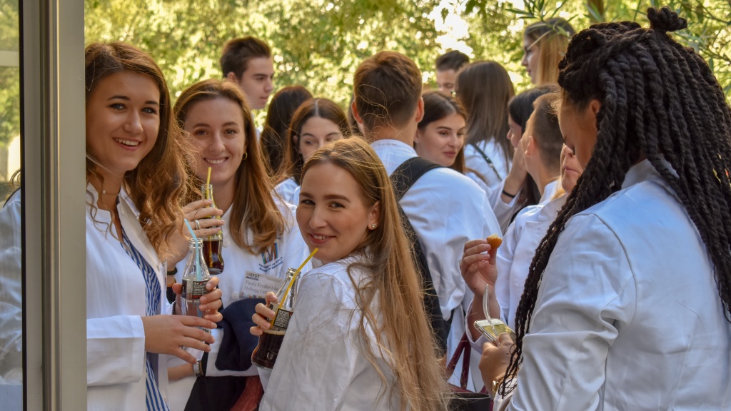 Natječaj za upis na studij Medicine na engleskom jeziku za ak. god. 2025./2026.